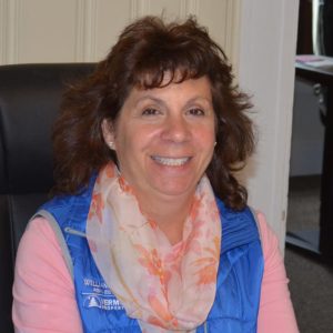 Read more about the article VAR Names Kathy Burns its 2019 Good Neighbor